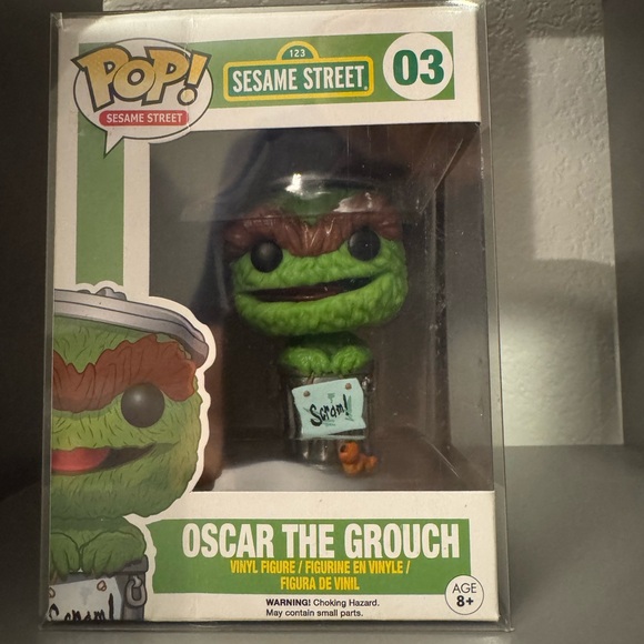 Funko Pop! Oscar the Grouch Vinyl Figure - Picture 1 of 8